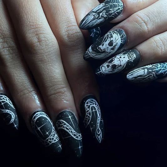 24pcs/set Long Stiletto Fake Nails Punk Snake Pattern Black White Matte False Nails Artificial Full Nail Tips Manicure Tools