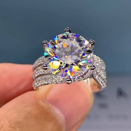 Modern Women's Wedding Rings Brilliant Crystal Cubic Zirconia High-quality Silver Color Female Ring Engagement Jewelry