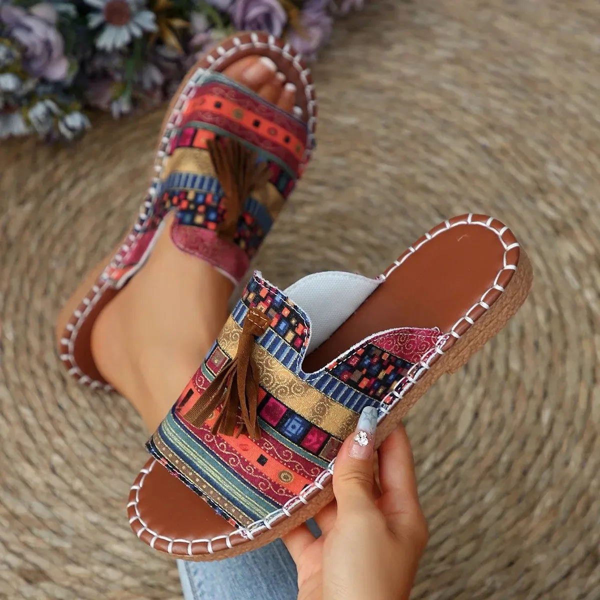 Southeast Asian Bohemian Tassel Flat Bottom Sandals Women's Outdoor Wear Soft Bottom Beach Cool Slippers Fringe Trend