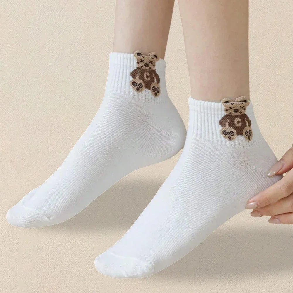 5 Pairs Women Cartoon Teddy Bear Patterned Ankle Socks Versatile Fashionable Creative Breathable Comfortable Casual Socks