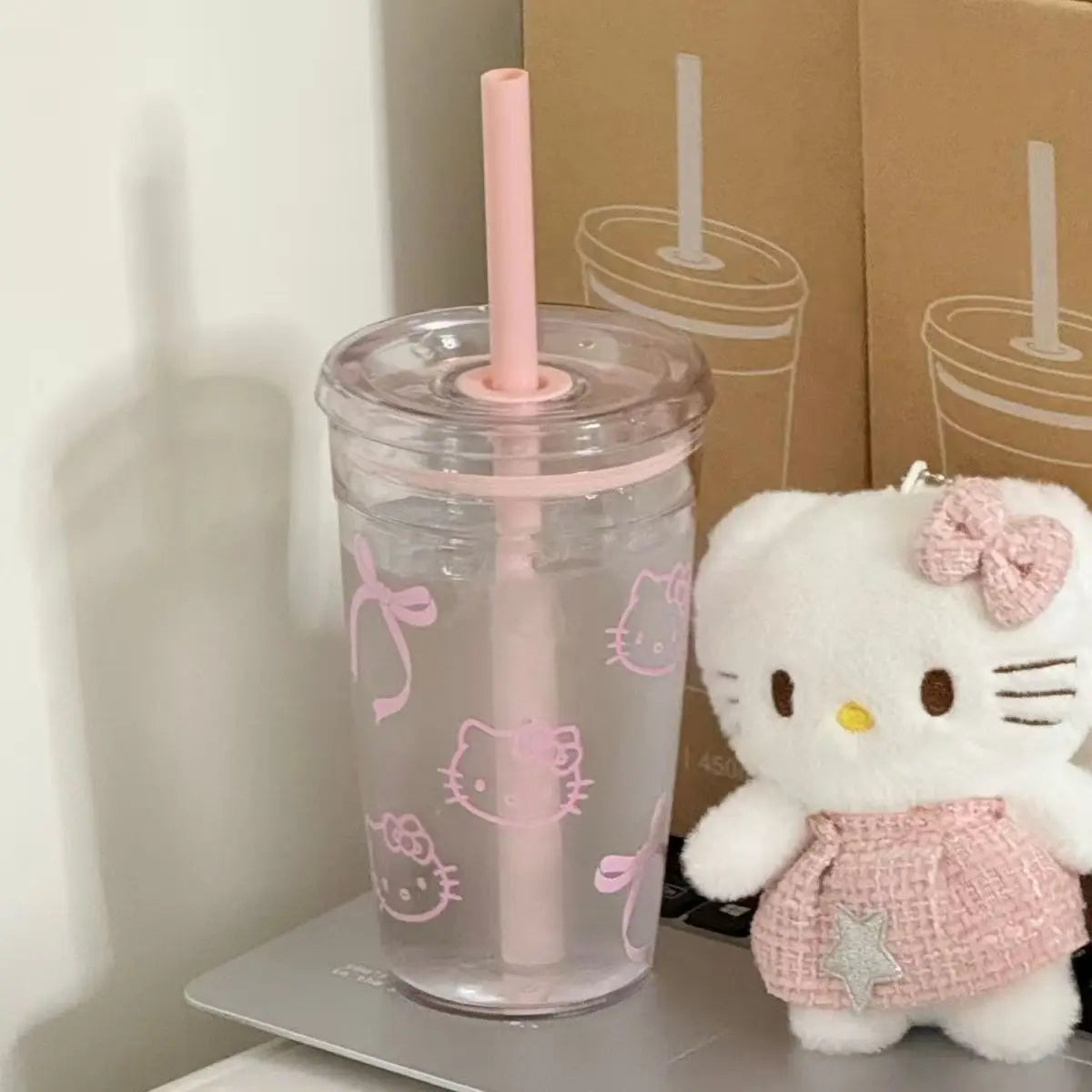 Hello Kitty Pink Straw Cup with Lid Plastic Student Portable Cup KT Cat Large-Capacity Transparent Plastic Water Cup Girl Gift