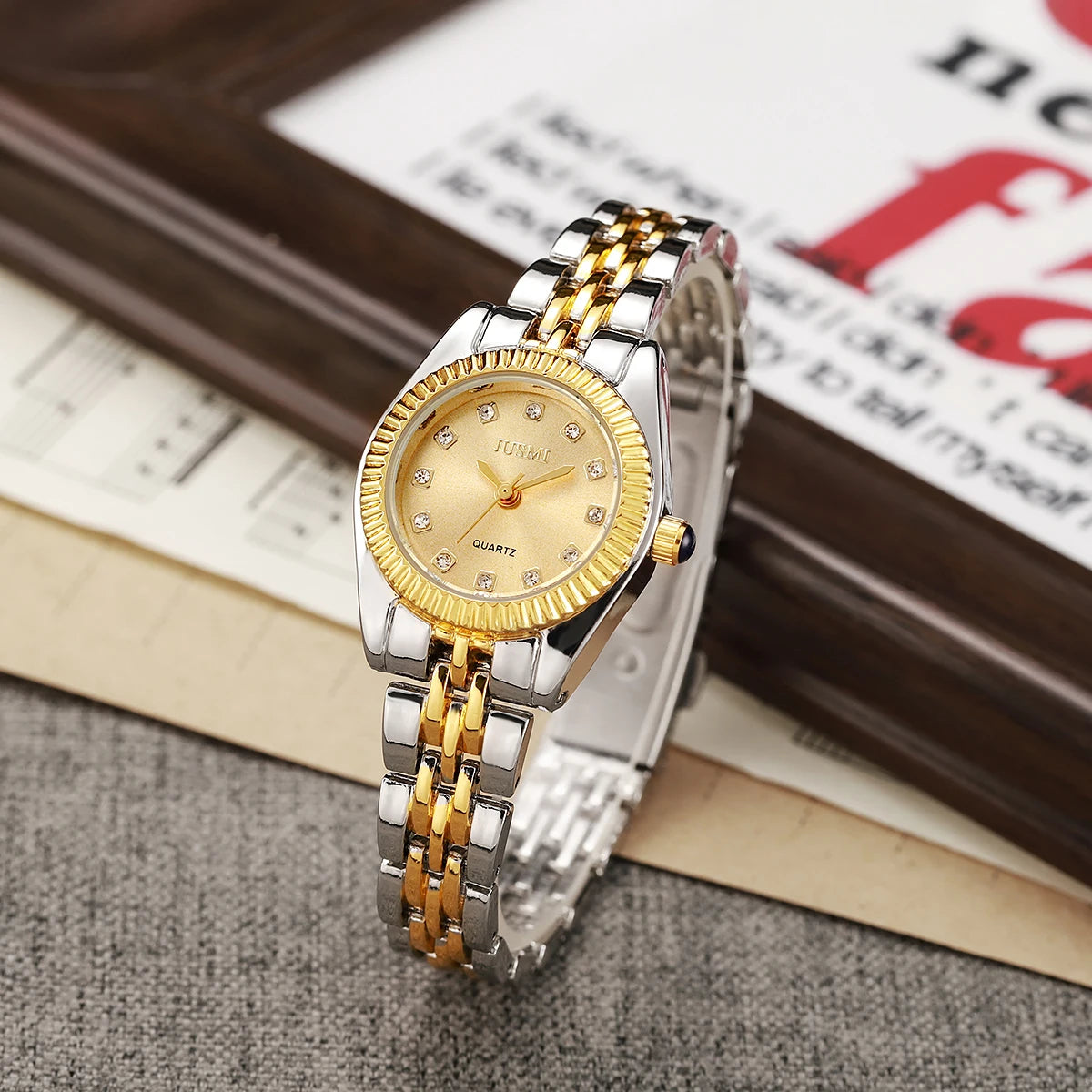 Ladies' fashionable temperament, small dial Aurora watch, diamond strap, quartz watch