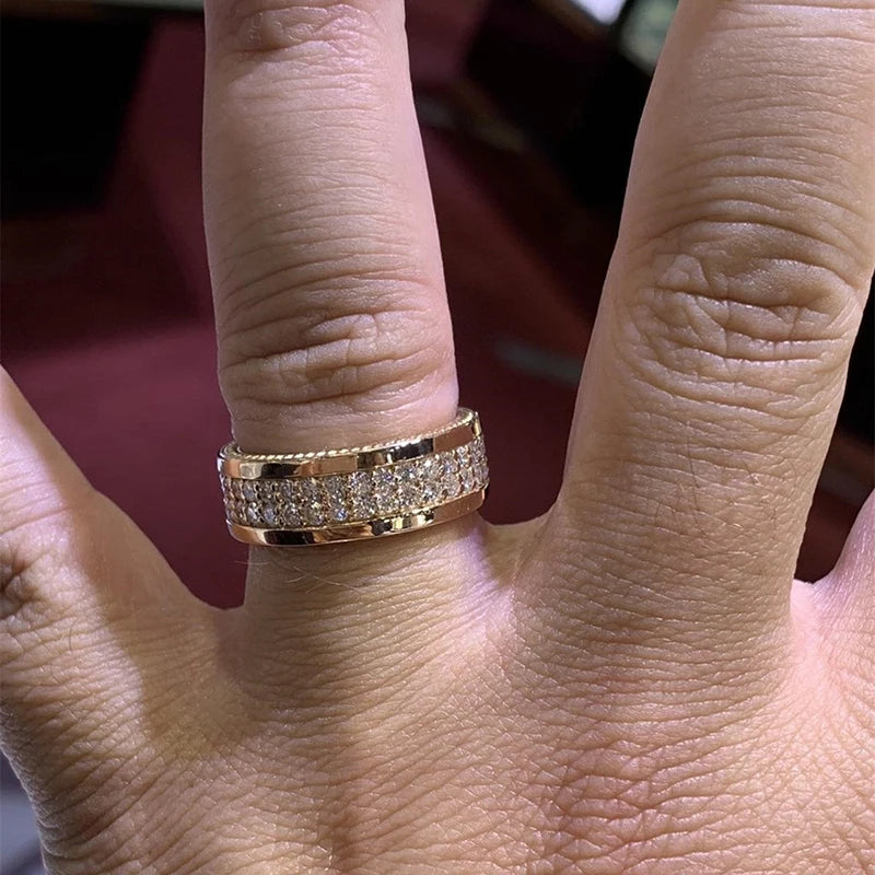 Huitan Gorgeous Gold Color Women Finger Rings Newly Wedding Engagement Trends Eternity Rings Cubic Zirconia Fashion Jewelry 2021