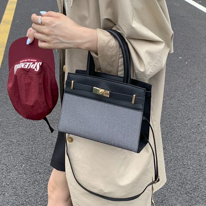 Fashionable Versatile Women's Handbag 2025 New Style Commuter Single Shoulder Crossbody Bag Trendy PU Material Medium Size Zi...