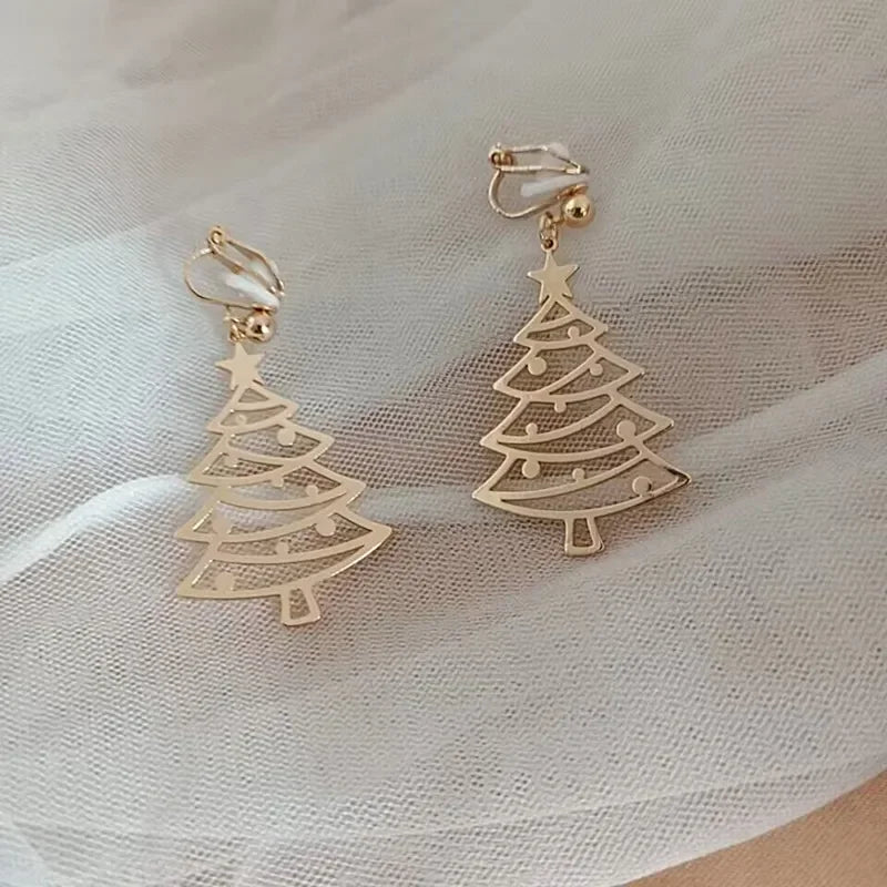 Korean Temperament Gold Color Butterfly Earrings Fashion Simple Hollow Out Geometric Clip on Earrings for Women Without Piercing