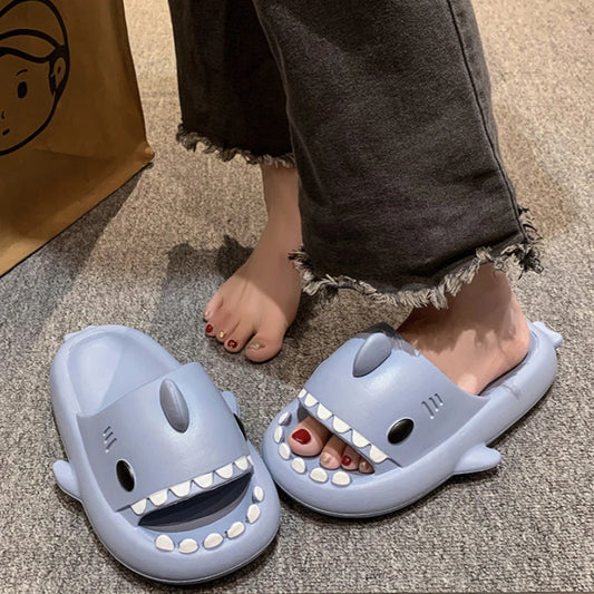 New Shark Slippers for Women Men Shoes Shark Flip Flops Beach Slides Female Home Slipper Bathroom Non-Slip Thick Sandals Couples