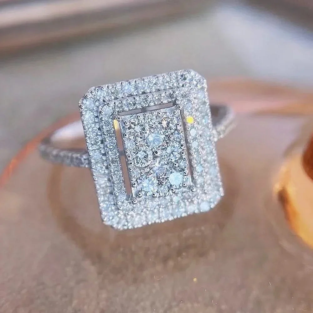 New Fashion Square Flashing Ring with Geometric Luxury Inlaid AAA Cubic Zirconia  Wedding Accessories Women's Jewelry