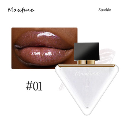 Clear and translucent lip gloss, not easy to fade, pure and desired. White water lip gloss, pearl like and fine shimmering lipst