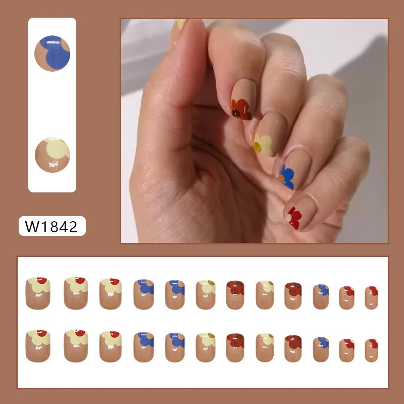 Caramel Flower 24 Pcs Press on Nails Pink Gradient Fake Nails Glossy Artificial Finger Manicure Reusable False Nails for Women
