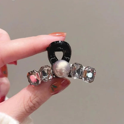 Luxury Rhinestone Pearl Hair Claws Mini Size Cross Shark Clip Women Girl Non Slip Plastic Side Barrettes Sweet Hair Accessories