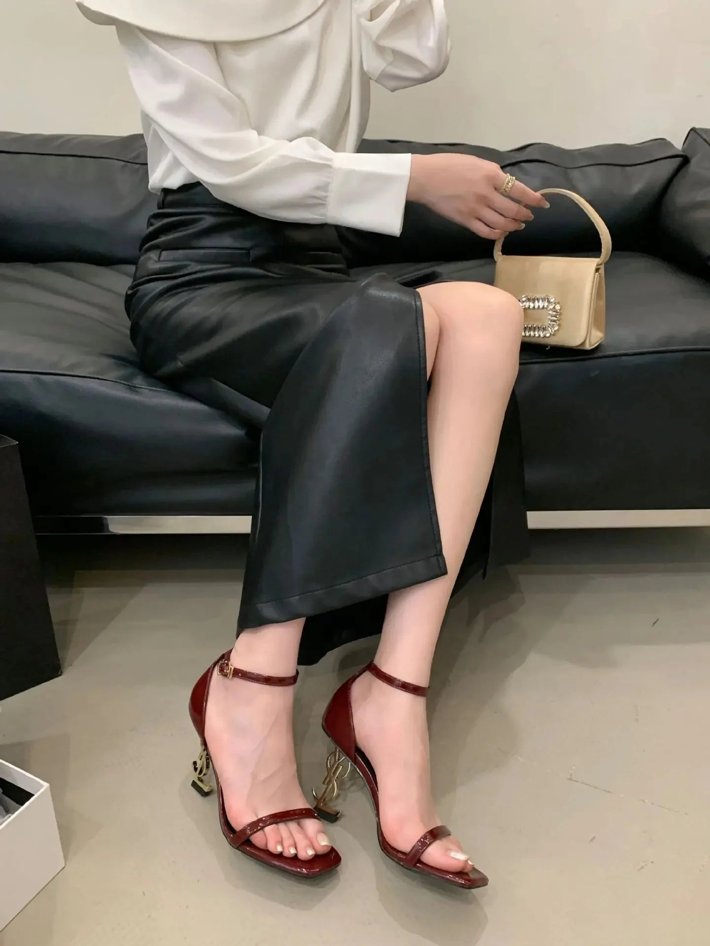 Sexy Letter High Heel Sandals Summer New One Strap Buckle Women's Shoes Square Head Thin Heel Sandals Fragrant Style EVA Materia
