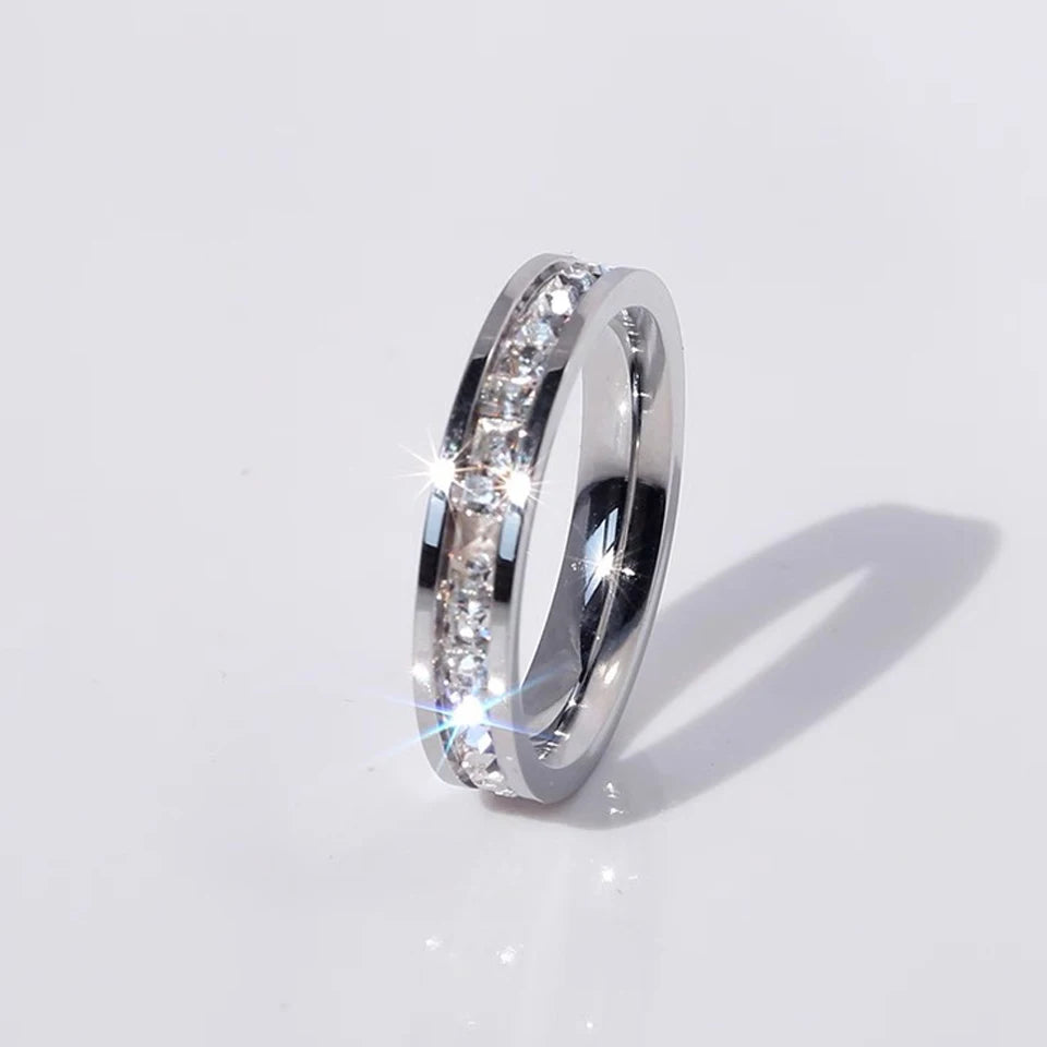ZAKOL Single Row Square Zircon Rotating Ring for Women Shiny Crystal CZ Starry Couple Rings Aesthetic Creative Jewelry Gift