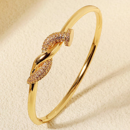 Trendy Miallo Stainless Steel Spike Bracelet Newest Studded Wrap Woman's Bracelet Brand Nail Bracelets Female As Gifts