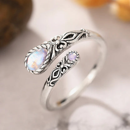Huitan Vintage Elegant Women Opening Ring with Imitation Moonstone Temperament  Party Daily Accessories Engraved Design Jewelry