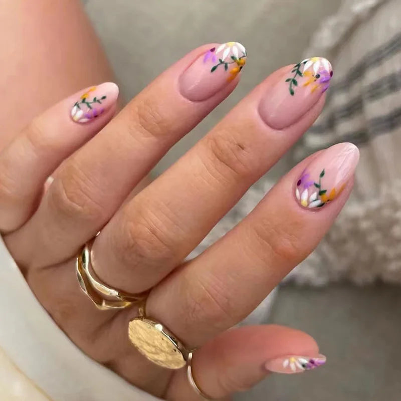 Luxury Designed Reusable Pink Nude False Nails Short Custom Acrylic Press On Nails Artificial Nails With Glue For Woman And Girl