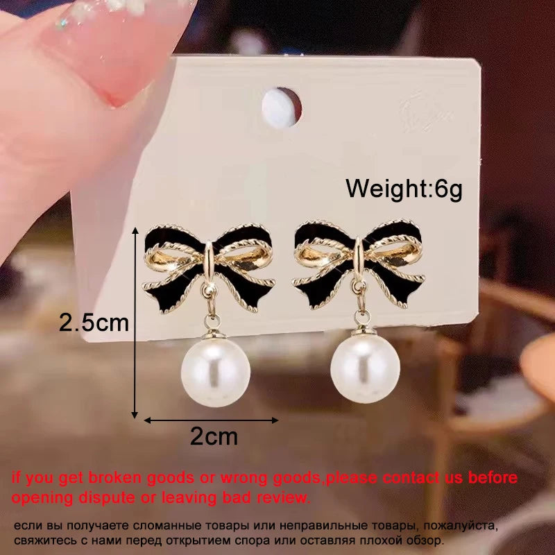 New Asymmetric Women's Black Hanging Earrings Hollow Crystal Drop Earrings Rock Geometric Statement Dangle Earrings aretes