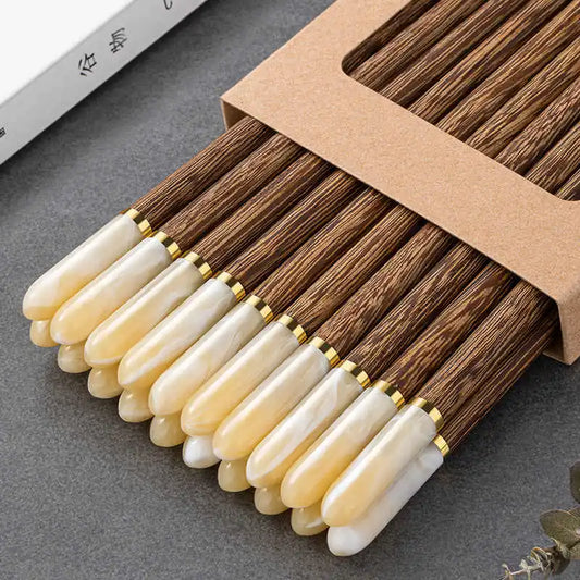 1/5 Pairs Chinese Chopsticks Wooden Sushi Sticks Japanese Chopstick Set Reusable Korean Food Chop Sticks Kitchen Wood Tableware