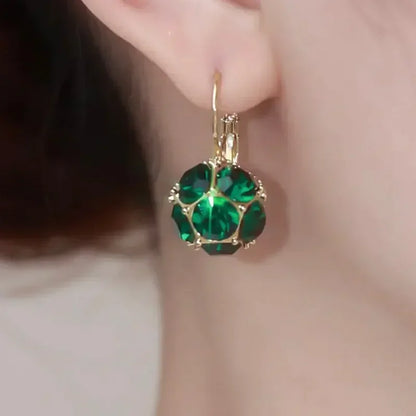 French Elegance Personality Flower Circle Exquisite Earrings for Women Light Luxury Inlay Drill Earrings Party Jewelry Accessory