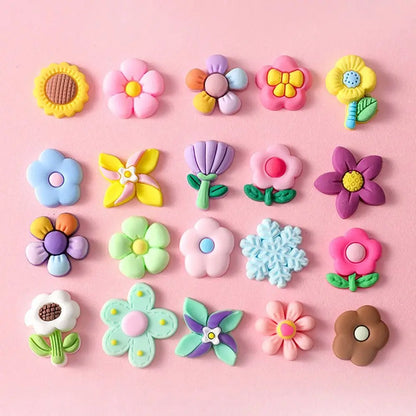 4Pcs/Pack DIY Decoration Water Cup Stickers Hard Resin Soft Rubber Toy Accessories 3D Cartoon Sticker Refrigerator Random Style