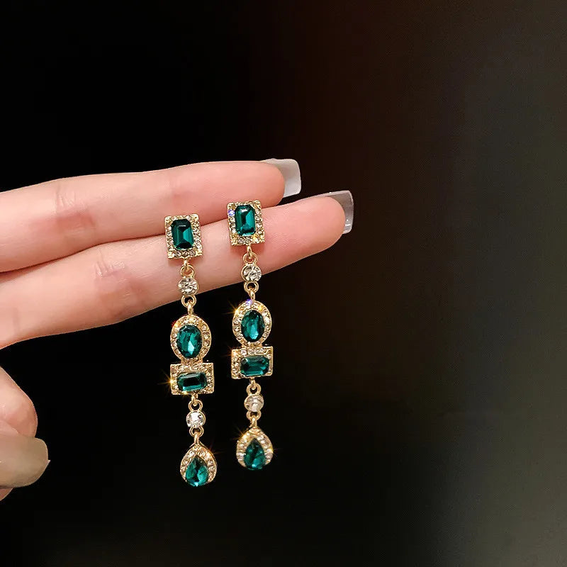 2023 New Fashion Trend Unique Design Delicate Elegant Green Zircon Tassel Earrings Women High Jewelry Wedding Party Gifts