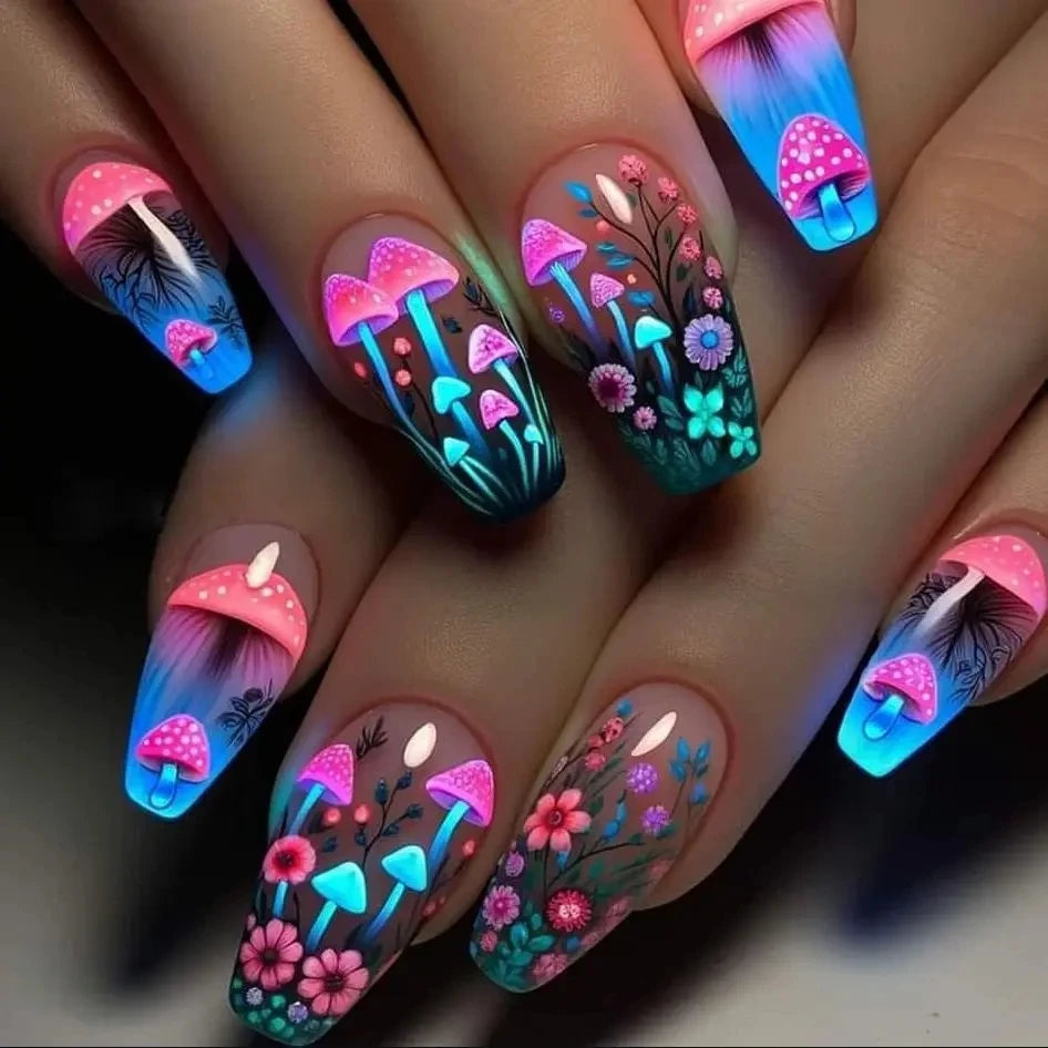 French Tip Press on Nails Long Coffin False Nails Press ons Acrylic Glue on Nails Full Cover False Nails Wearable Fake Nails Set