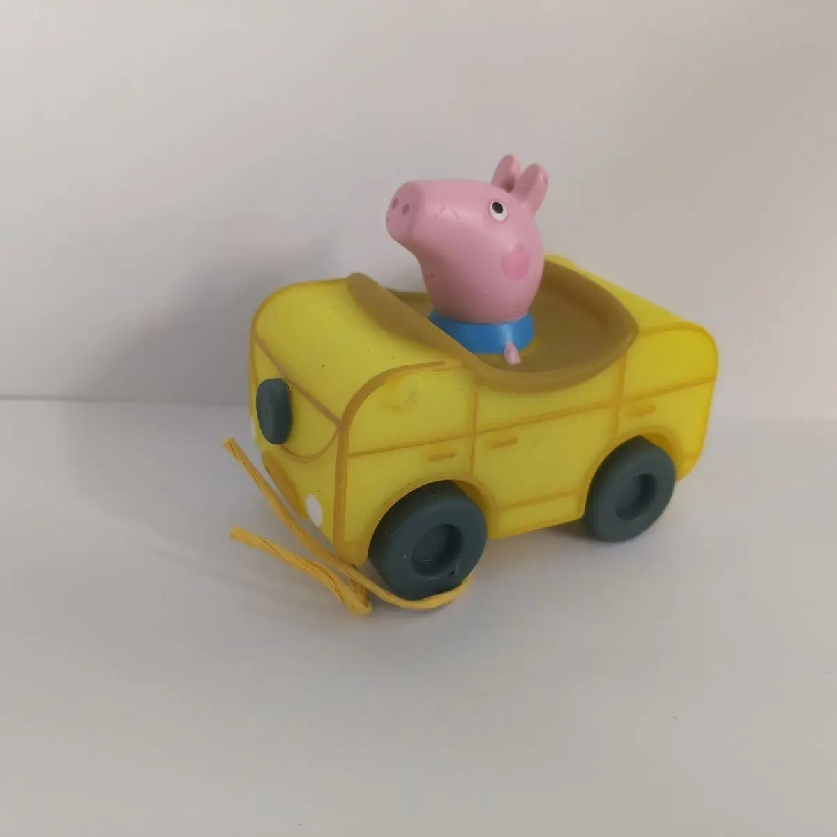 Cute Little Car Pepppa Pig George Series Plush Toy for Boys and Girls Children's Toy Childhood