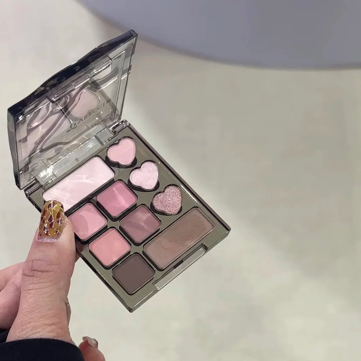 VEECCI Ten Colors Eyeshadow Palette Portable Matte Powder Shimmer Pearlescent Soft Fine Flash Multi-use Natural Eye Makeup