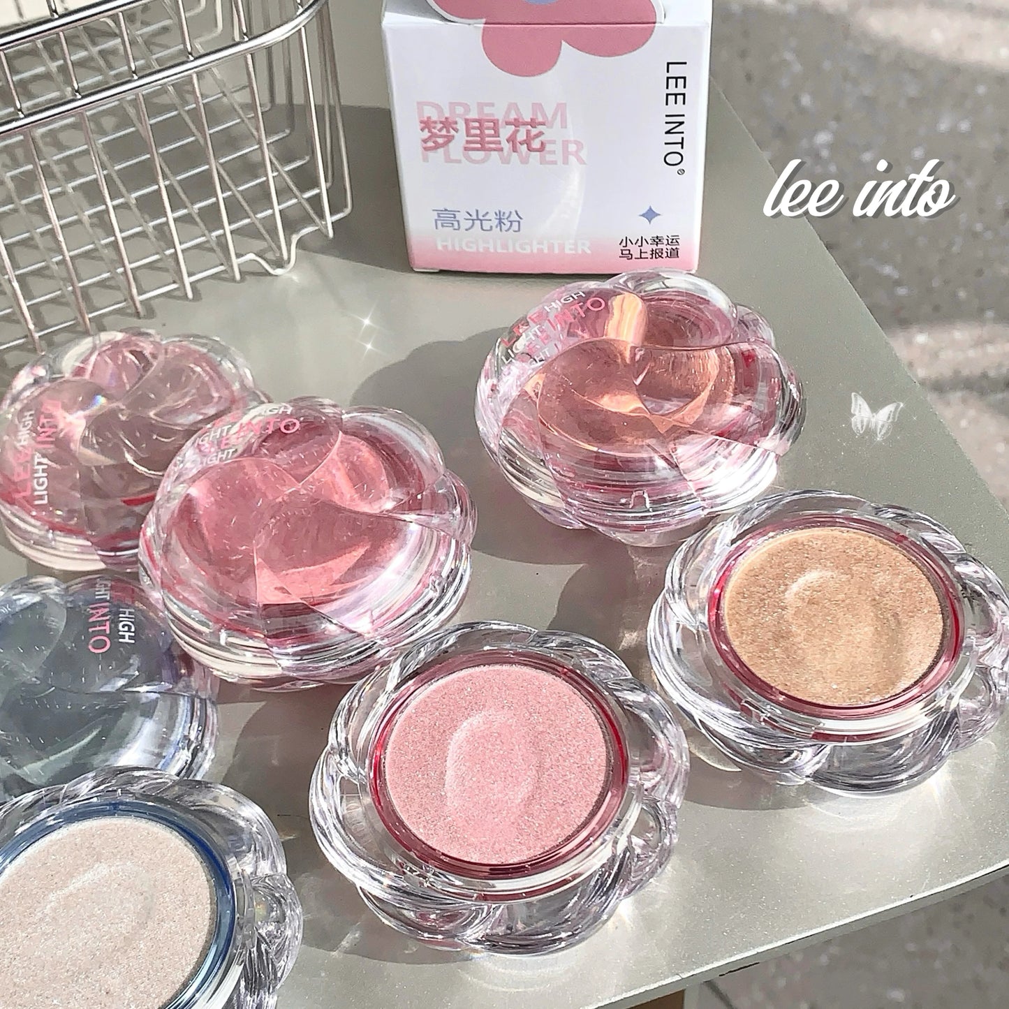 LEE INTO Dream Flower Highlight Powder Brightens and Contours Pearlescent Glitter No Flying Powder