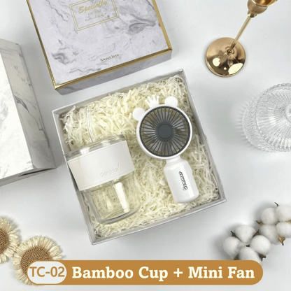 3IN1 Souvenir Gift Set Stylish Design Fan/Towel/Cup Practical Gift Sets with Paper Bag Portable Gift Box Set Personalized Gifts