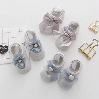 1 Pair Cute Baby Socks Girls Spring Newborn Kids Flower Bowknot Lace Non-slip Children Floor Anti Skid Toddler Slipper