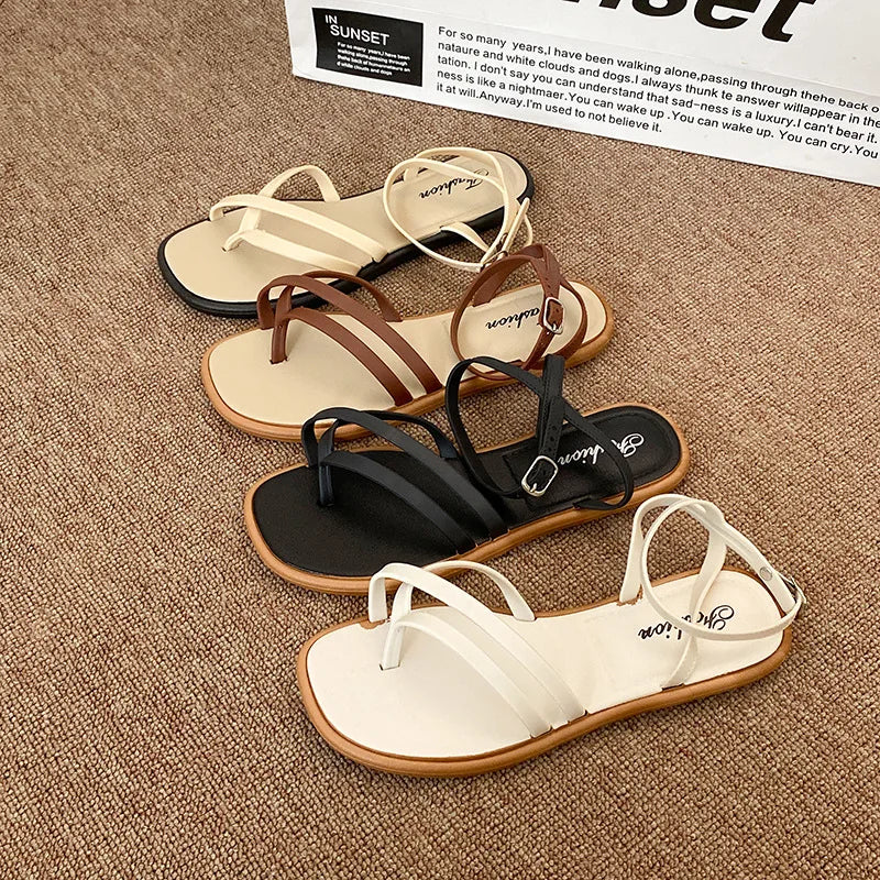 Roman Style Crossbody Slip-On Sandals Women's Summer Outdoor Flat Bottom Toe-Post Sandals Fashionable PVC Material