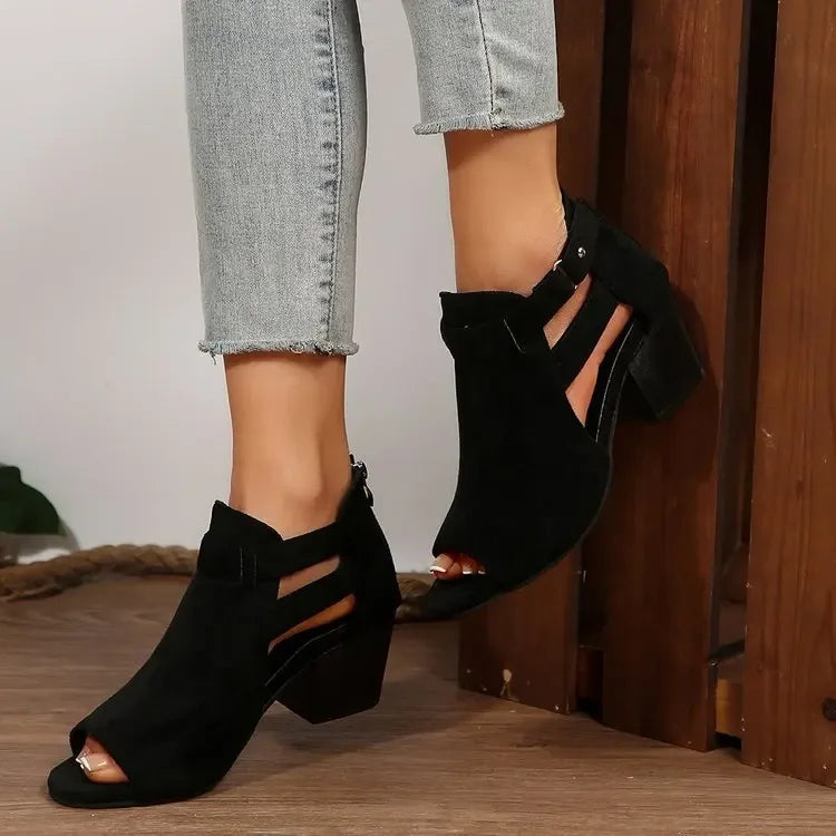 Jutty New Embroidered Rivet Large Size Thick Heel Women's Sandals High Heel Sandals Women round Toe Other Types of Heels