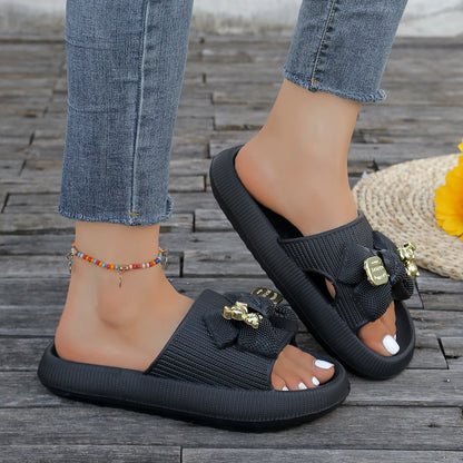 Thick sole flat sandals for women summer outdoor wear, cute bow metal bear beach party walk home fashion best-selling slippers