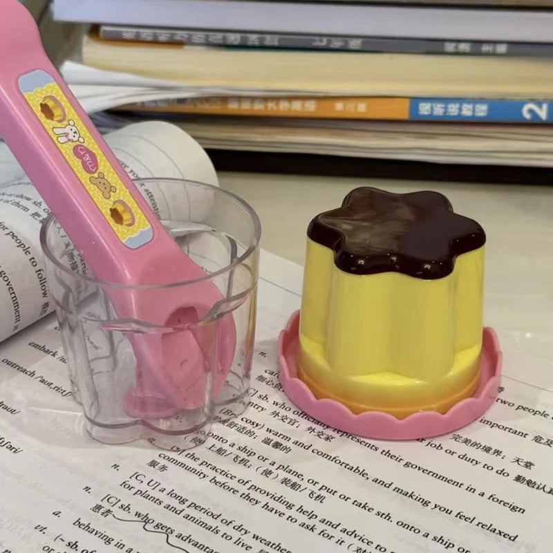 Feeding Pudding Feeding Toy Cute Pink Jelly Strawberry Pudding Set Desktop Ornament Models Desk interior for Children Funny Gift