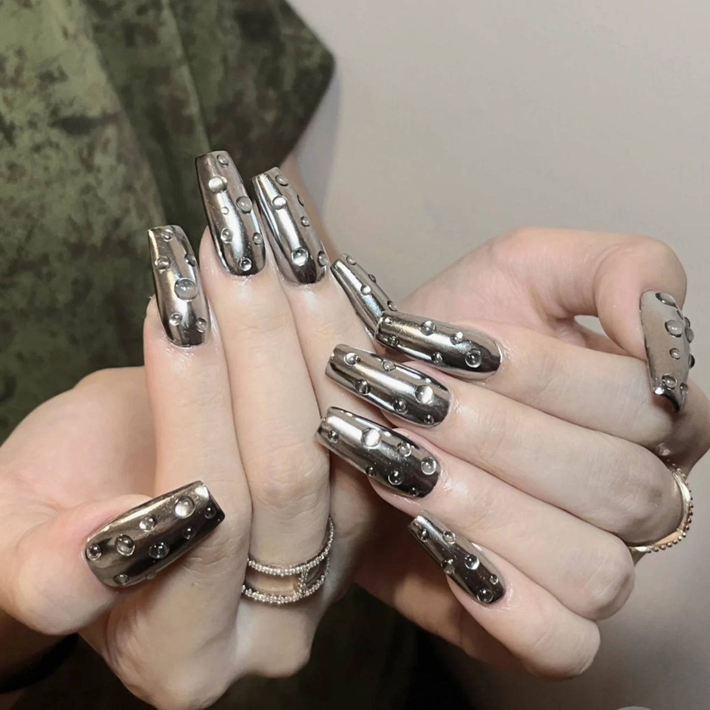 Y2K Star Press on Nails Gradient Black Fake Nails Medium Length Square False Nails Moon Designs for Women Girls Party Daily Use