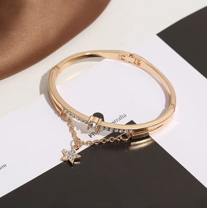 2024 New Luxury Jewelry Stainless Steel Bracelets & Bangles Female Heart Forever Love Charm Bracelet for Women Gifts