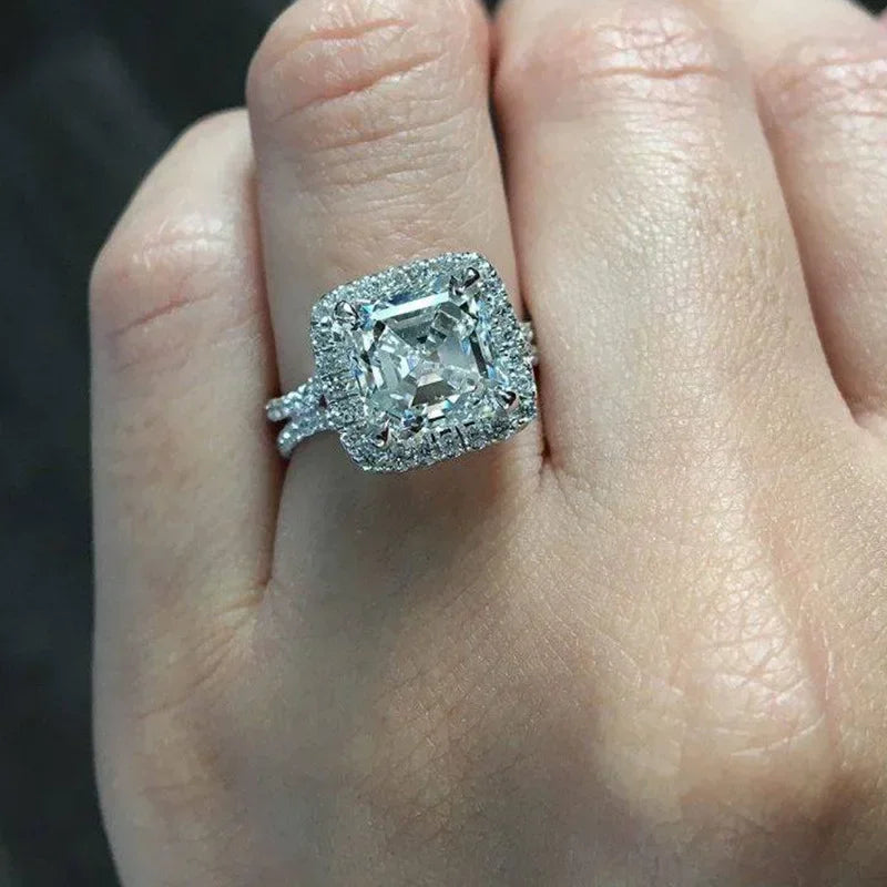 New Fashion Square Flashing Ring with Geometric Luxury Inlaid AAA Cubic Zirconia  Wedding Accessories Women's Jewelry