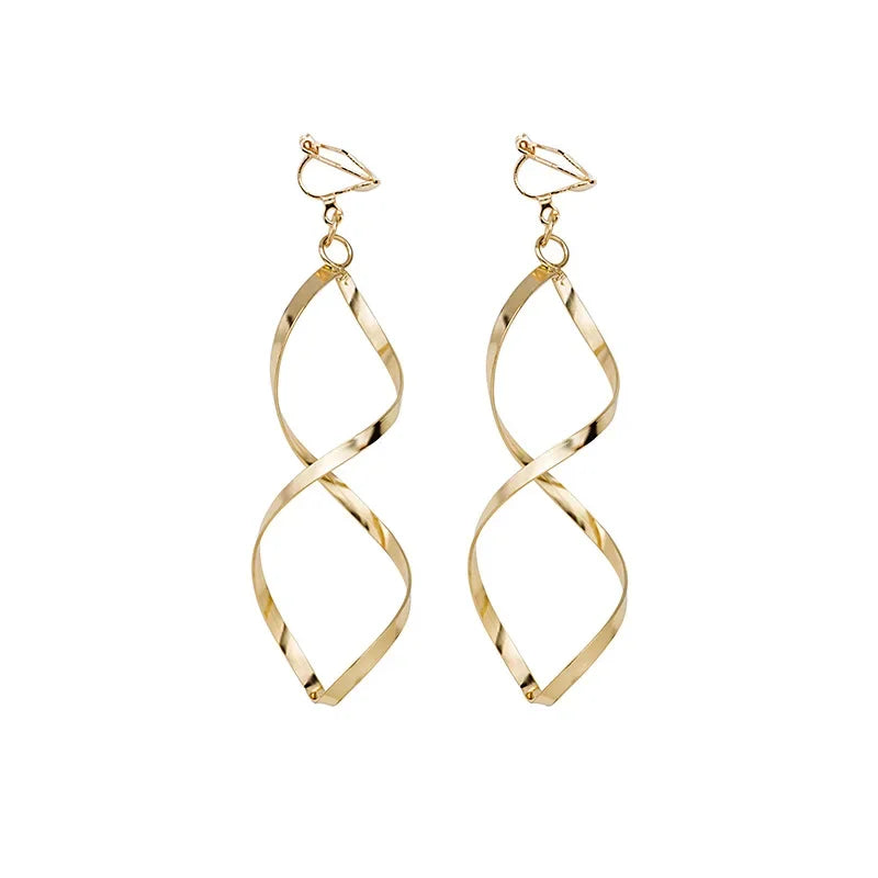 Korean Temperament Gold Color Butterfly Earrings Fashion Simple Hollow Out Geometric Clip on Earrings for Women Without Piercing