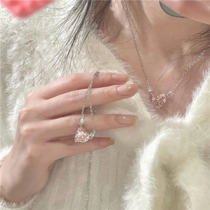 Kpop Fairy Zircon Wings Heart Crystal Pendant Necklace For Women Heart Clavicle Chain Choker Fashion Y2K Egirl Emo Jewelry Gifts