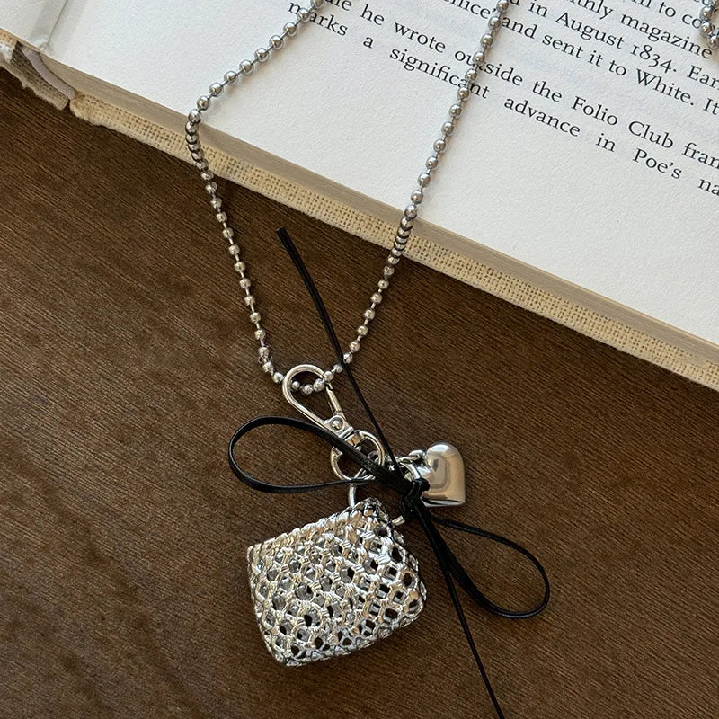 Retro Cute Small Leopard Print Leather Bag Pendant Necklaces for Women Sweater Long Rope Chain Neck Hanging Jewelry Accessory C
