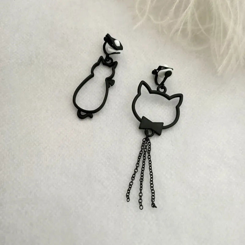 Korean Temperament Gold Color Butterfly Earrings Fashion Simple Hollow Out Geometric Clip on Earrings for Women Without Piercing
