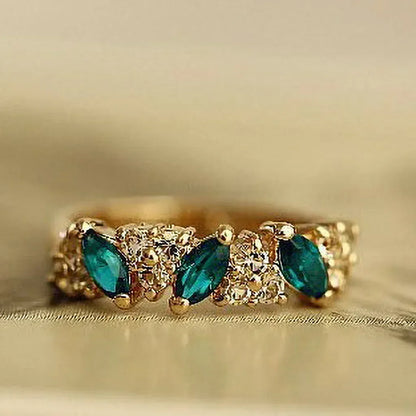 Retro Sense Ring Sweet Shiny Green Rhinestone Ring Index Finger Tail Ring Decoration Wedding Jewelry Birthday Gift for Women