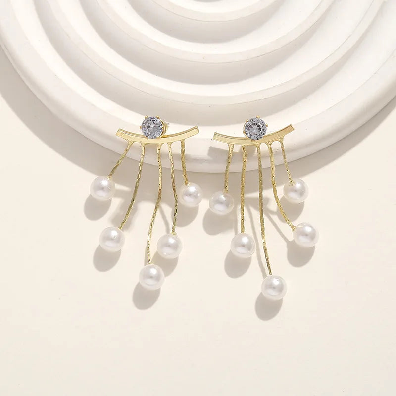Korean Luxury Pearl Tassel Earrings Women Jewelry Fashion New Luxury Women's Banquet Wedding Pearl Stud Earrings