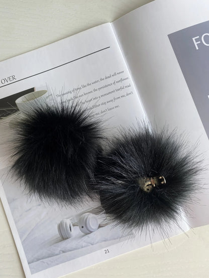 1pair New Bridal Shoes With  Detachable Fluffy Pom Pom & Buckle, Daily Versatile Flattering Fashion Shoes Clip