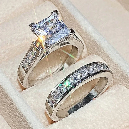 New fashionable two-piece ring set with slightly set zircon for women