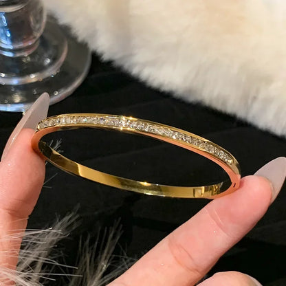 1PC Titanium Steel Stainless Steel Inlaid Zircon Gold Plated Bracelet Classic and Simple Style Bangles for Women Daily Jewelry