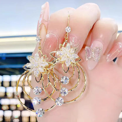 French Elegance Personality Flower Circle Exquisite Earrings for Women Light Luxury Inlay Drill Earrings Party Jewelry Accessory
