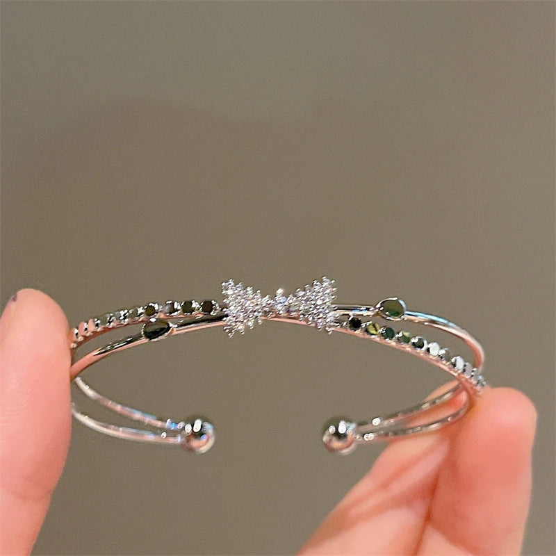New Fashion Luxury Sweet Bow Zircon Silver Color Copper Open Bracelets for Women Shiny Full of Rhinestone Jewelry Party Gift