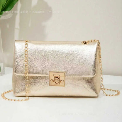 Elegant Gold Chain Crossbody Bag for Women Stylish Versatile Commuter Shoulder Bag Fashionable Tassel Detail Polyester Material