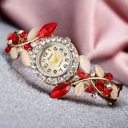 Vintage Women Quartz Watches Luxury Alloy Bangle Bracelet Watch Fashion Rhinestone Flower Ladies Watch Female Clock Reloj Mujer